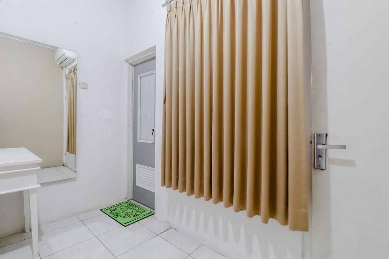 Ratu Guesthouse Селеман Екстер'єр фото