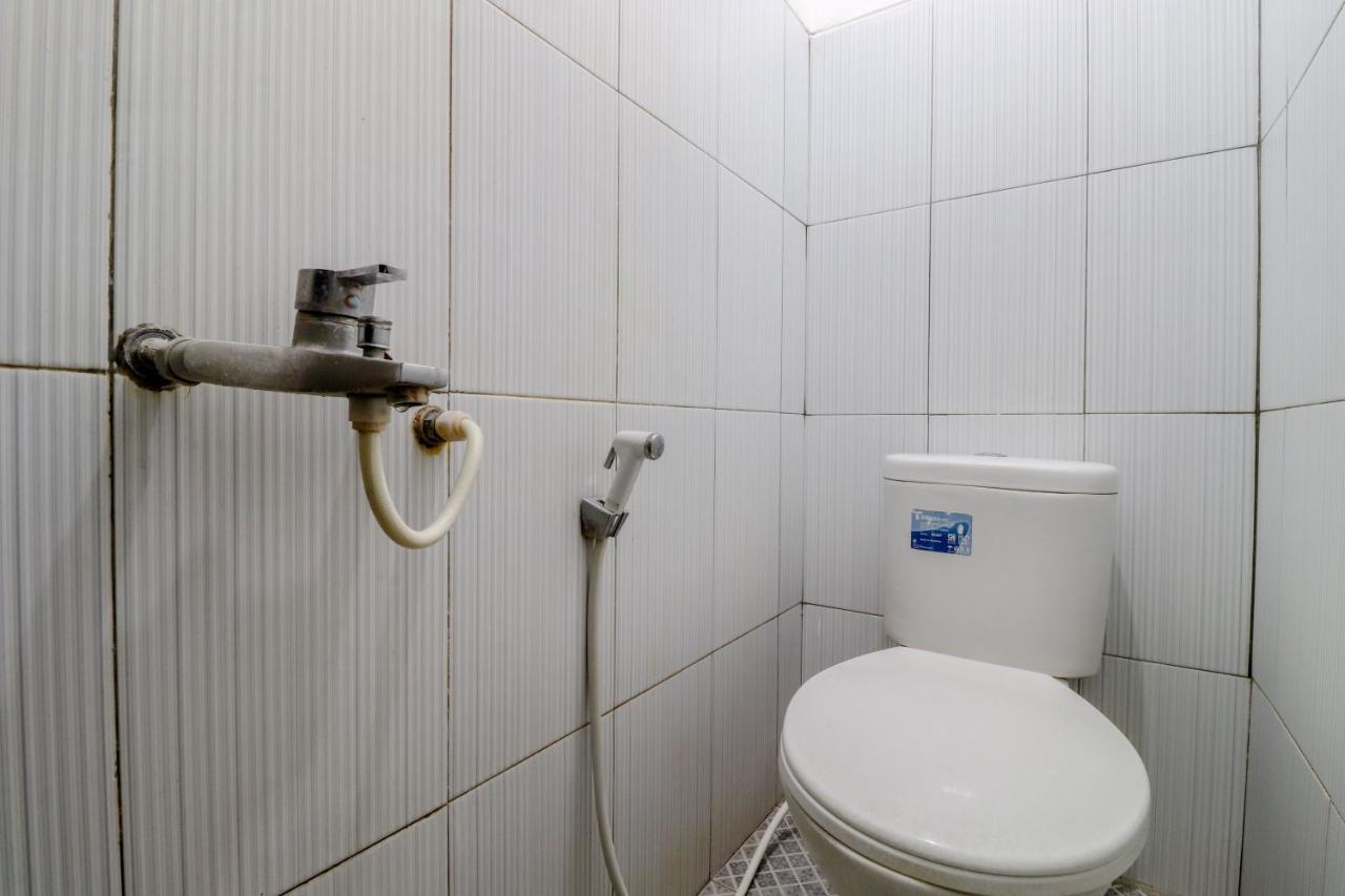 Ratu Guesthouse Селеман Екстер'єр фото